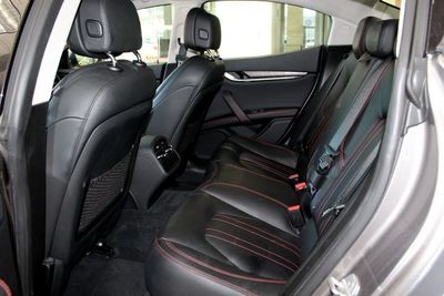 2016 Maserati GHIBLI S