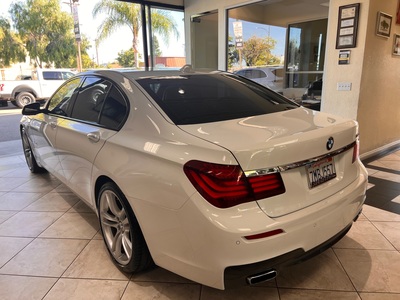 2015 BMW 750i M Sport