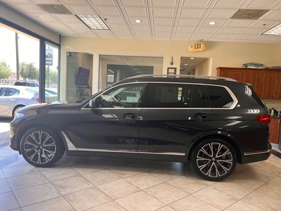 2020 BMW X7 xDrive40i
