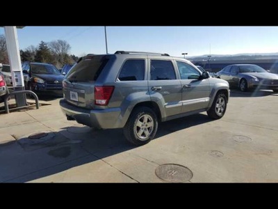 2007 Jeep Grand Cherokee Limited 4x4  Crossover