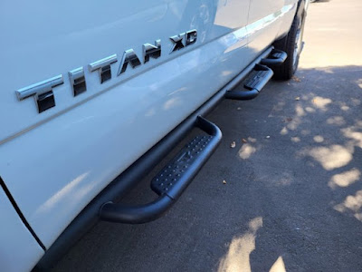 2024 Nissan Titan XD 4x4 Crew Cab SV