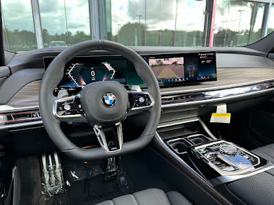 2024 BMW 7 Series 760i