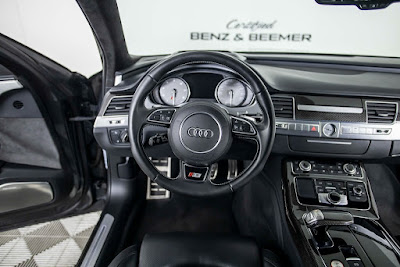 2016 Audi S8