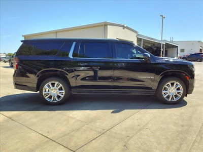 2021 Chevrolet Suburban High Country