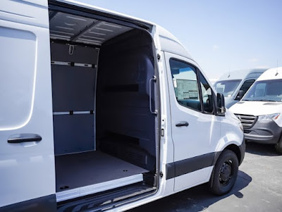 2024 Mercedes-Benz Sprinter Cargo Van