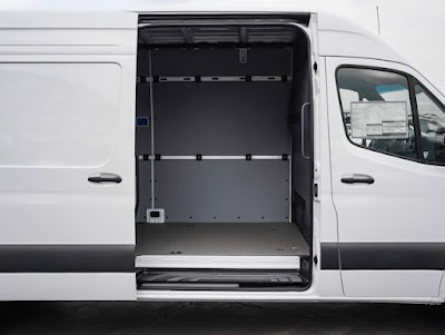 2024 Mercedes-Benz Sprinter Cargo Van