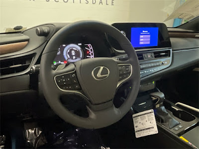 2024 Lexus ES 300h