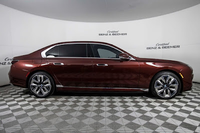 2023 BMW i7 xDrive60