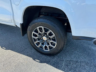 2024 Chevrolet Colorado 4WD LT