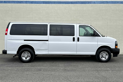 2023 Chevrolet Express 3500 LS