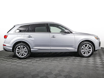 2025 Audi Q7 45 Premium