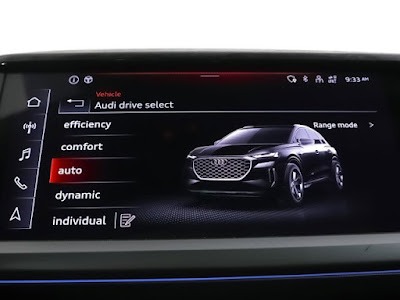2024 Audi Q4 e-tron Prestige