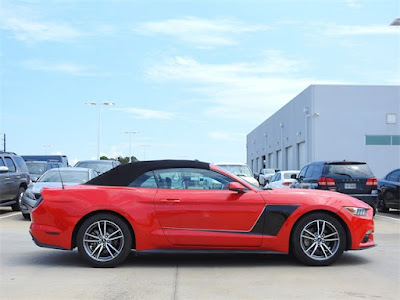 2017 Ford Mustang EcoBoost Premium