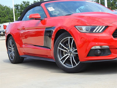 2017 Ford Mustang EcoBoost Premium