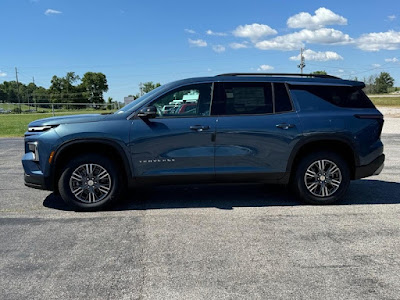 2024 Chevrolet Traverse FWD LT