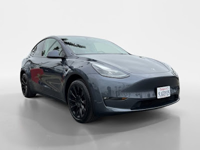 2023 Tesla Model Y 4DR