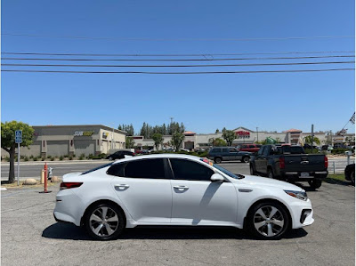 2019 Kia Optima S Sedan 4D