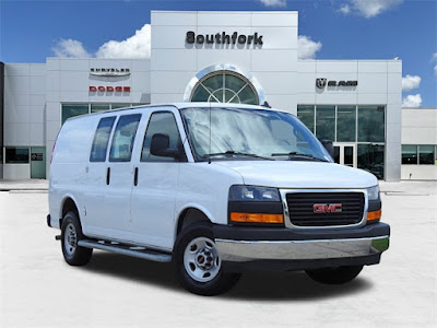 2022 GMC Savana 2500 Work Van