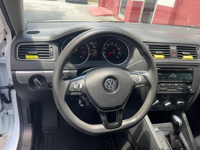 2015 Volkswagen JETTA