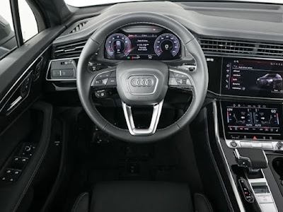 2025 Audi Q7 Prestige