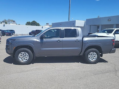 2024 Nissan Frontier Crew Cab 4x4 SV