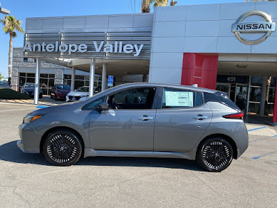 2025 Nissan Leaf SV Plus