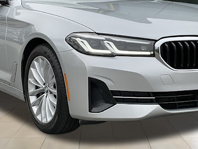 2021 BMW 5 Series 530i