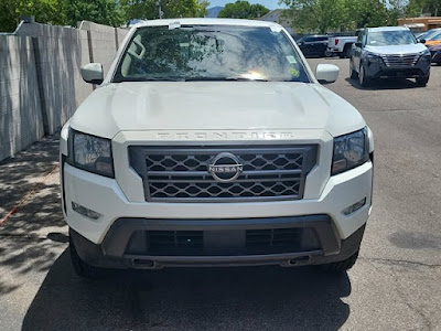 2022 Nissan Frontier SV