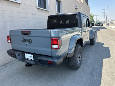 2024 Jeep Gladiator