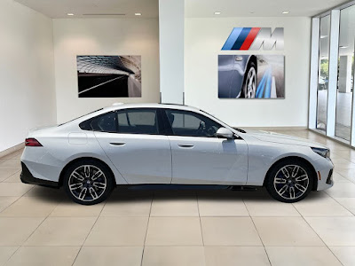 2024 BMW 5 Series 530i