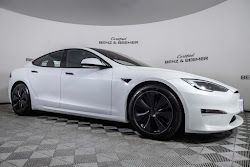2024 Tesla Model S Plaid