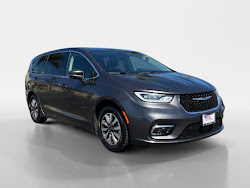 2022 Chrysler Pacifica Hybrid Touring L