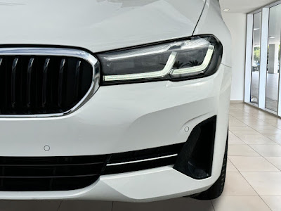 2021 BMW 5 Series 530i