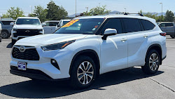 2023 Toyota Highlander 