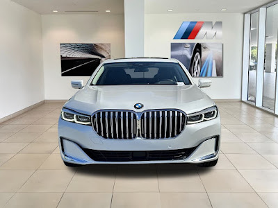 2021 BMW 7 Series 740i