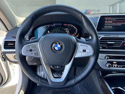 2021 BMW 7 Series 740i