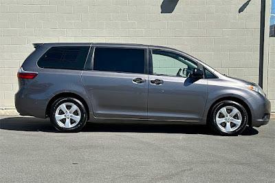 2017 Toyota Sienna L