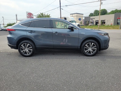 2021 Toyota Venza LE