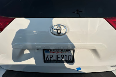 2011 Toyota Sienna XLE