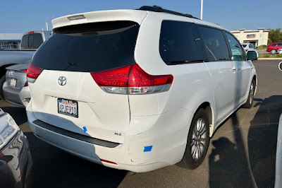 2011 Toyota Sienna XLE