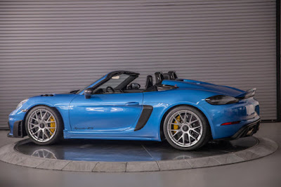 2024 Porsche 718 Spyder RS