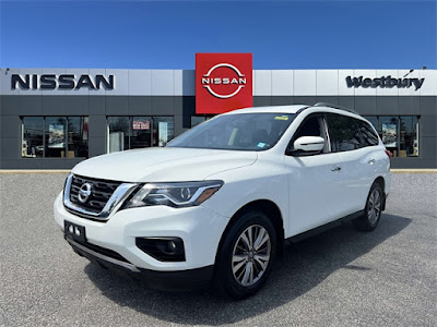 2018 Nissan Pathfinder SV