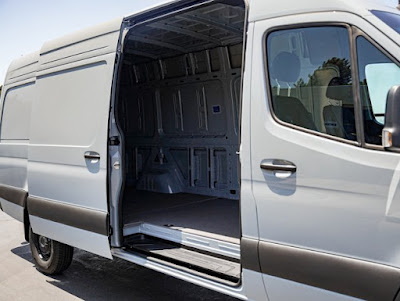 2024 Mercedes-Benz Sprinter Cargo Van