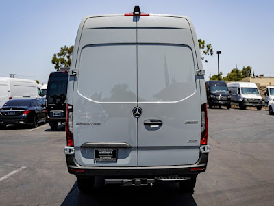 2024 Mercedes-Benz Sprinter Cargo Van