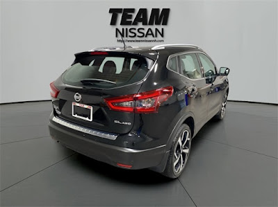 2022 Nissan Rogue Sport SL