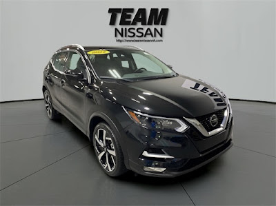 2022 Nissan Rogue Sport SL