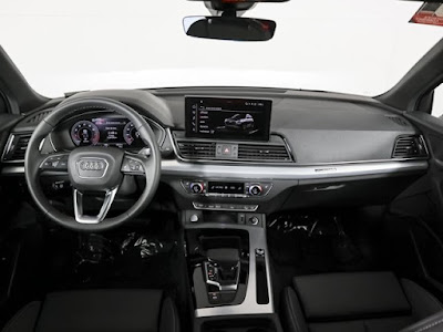 2024 Audi Q5 45 S line Premium