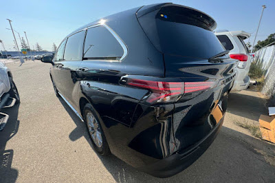 2021 Toyota Sienna LE