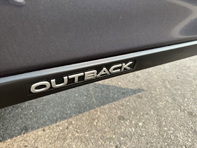 2017 Subaru Outback Limited AWD! SUPER CLEAN!