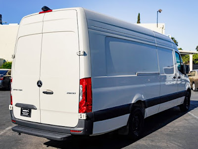 2024 Mercedes-Benz Sprinter Cargo Van